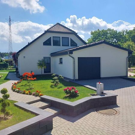 Apartamento Haus Am Bodden Fuhlendorf  Exterior foto