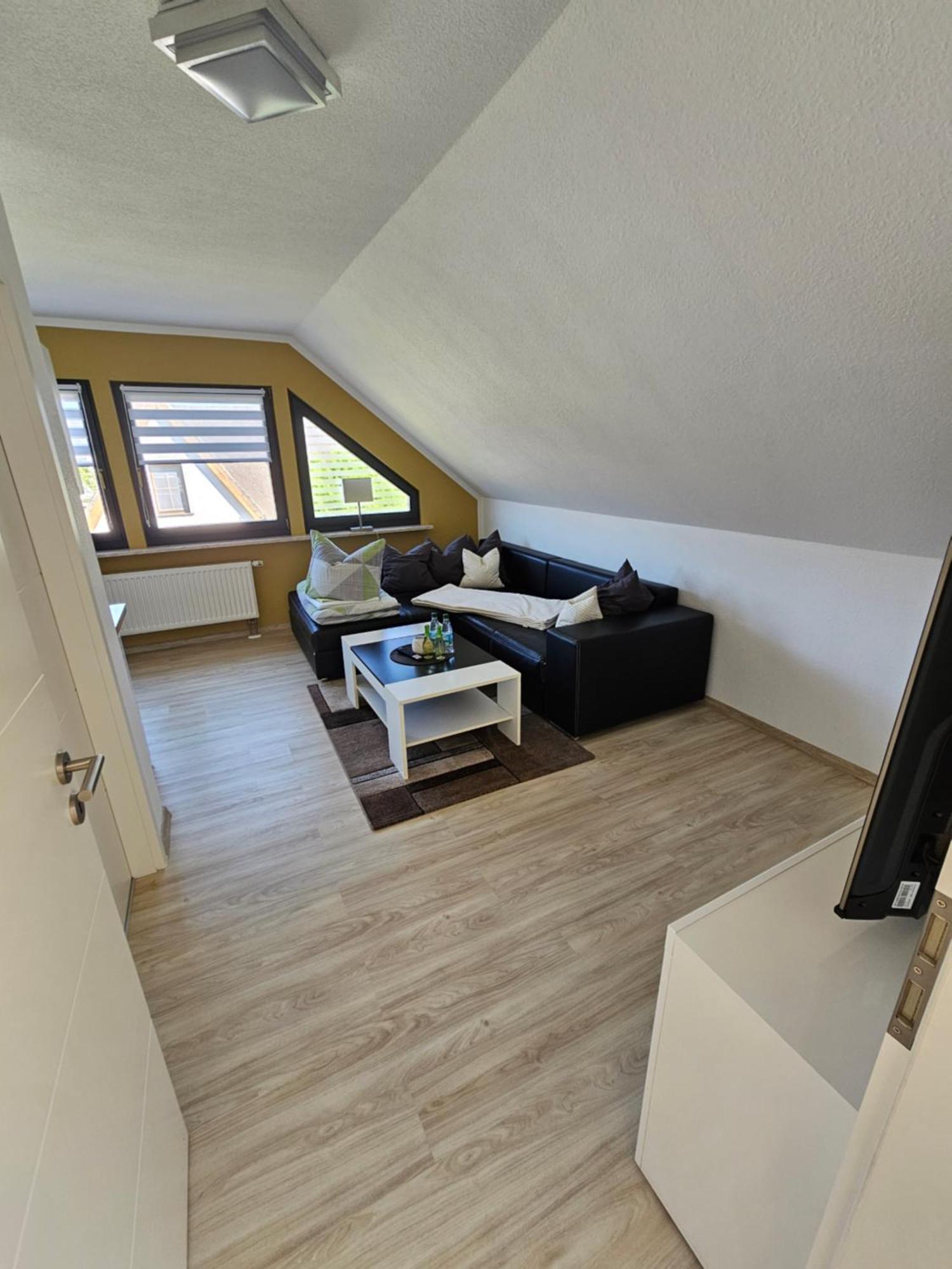 Apartamento Haus Am Bodden Fuhlendorf  Exterior foto