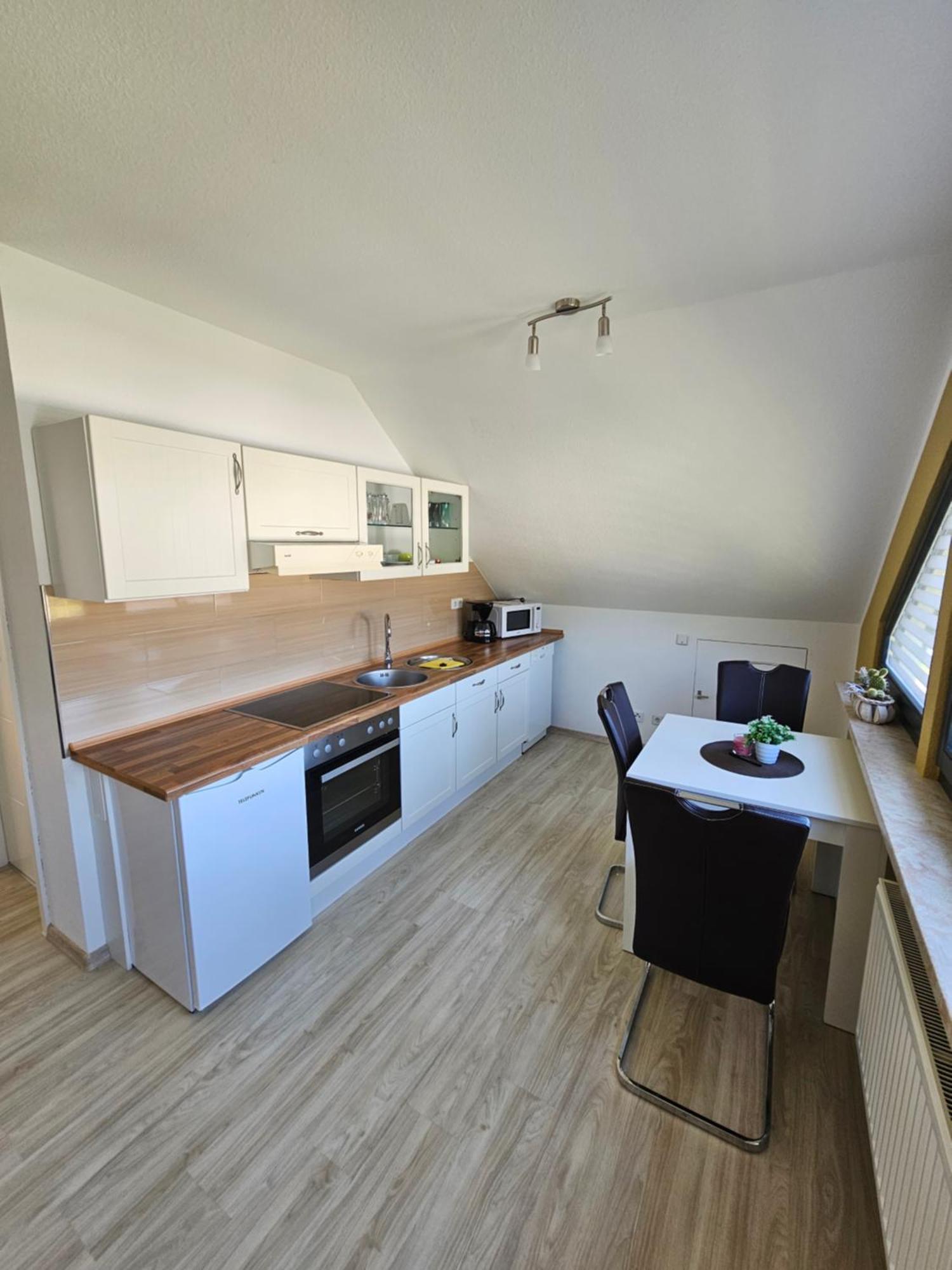 Apartamento Haus Am Bodden Fuhlendorf  Exterior foto